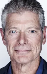 Стивен Лэнг